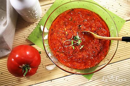 Sos de roșii pentru paste și pizza - rețeta mea