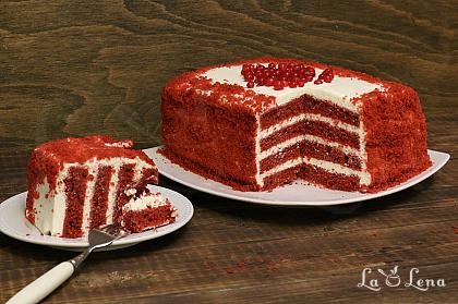 Tort Red Velvet, variantă rapidă