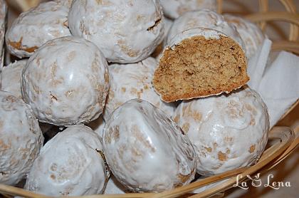 Turtă dulce aromată, cu zahăr caramelizat