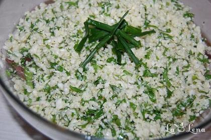 Couscous raw cu masline si verdeata