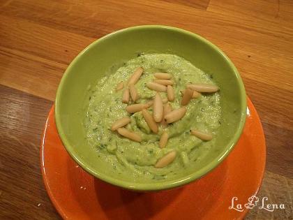 Cremă de avocado cu iaurt (cu Turbo Chef)