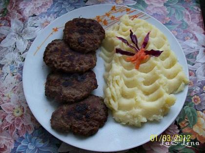 Hamburger de vită