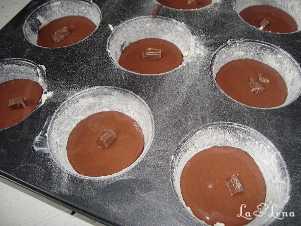 Muffins fără ouă, dar cu ciocolată - Pas 8