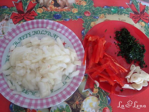 Pulpe de pui cu sos de roșii (și ciuperci) - Pas 2