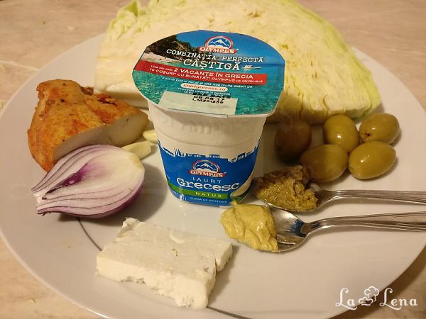 Salata de varza cu maioneza de iaurt - Pas 1