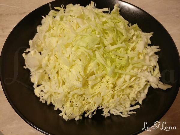 Salată de varză cu maioneză de iaurt - Pas 2