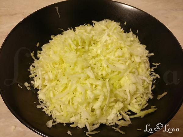 Salată de varză cu maioneză de iaurt - Pas 3