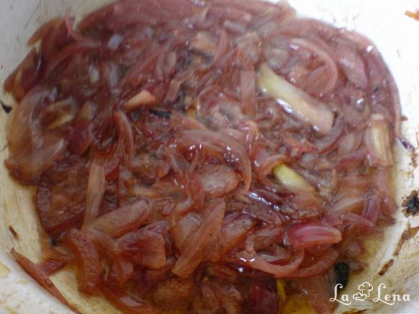 Pere cu ceapă caramelizată - Pas 4