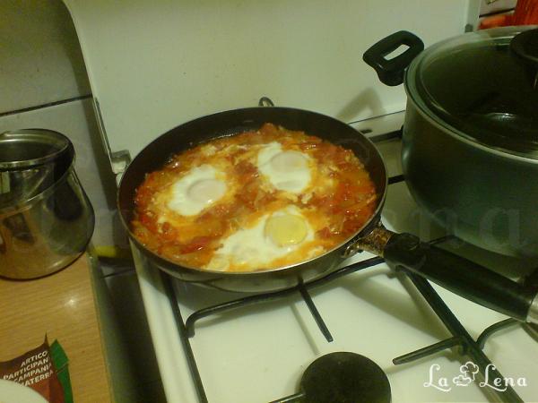 Ouă cu legume, în stil turcesc - Menemen - Pas 9
