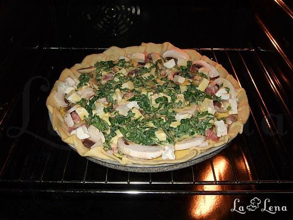 Tartă cu brânză, ciuperci și bacon - Pas 8