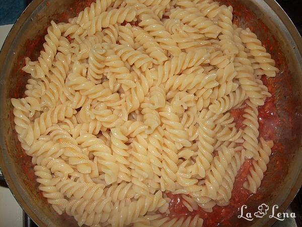 Paste "Fusilli" cu ton - Pas 8