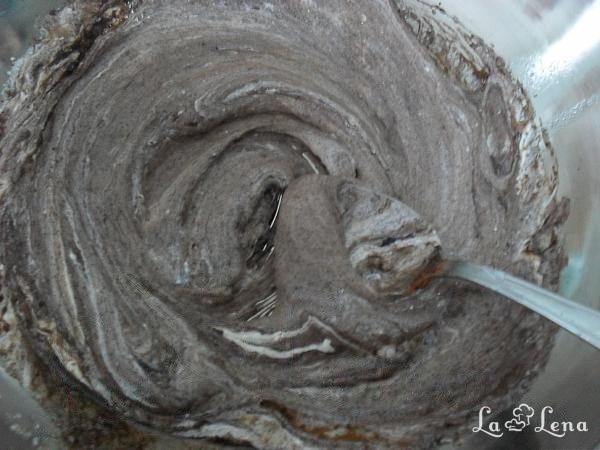 Prăjitură cu brânză cu foi și cacao - Pas 3