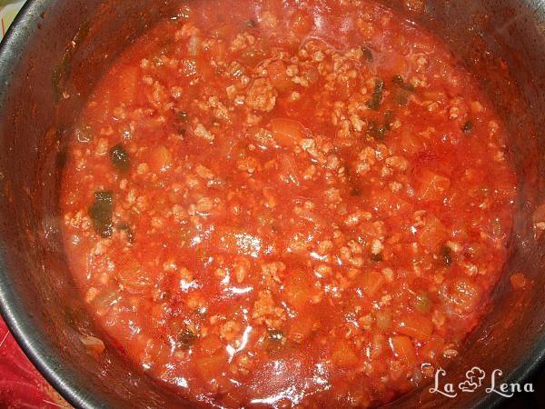 Paste "cappelletti" cu ragù - Pas 6