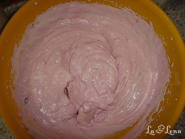 Tiramisu cu fructe de pădure - Pas 6