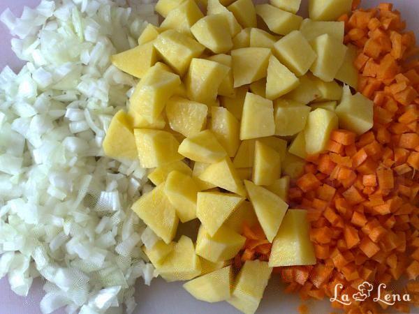 Ciorbă de pui cu varză - Pas 3