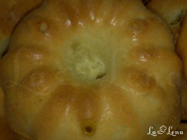 Brioșe cu jeleu de portocală sau orange-muffins - Pas 6