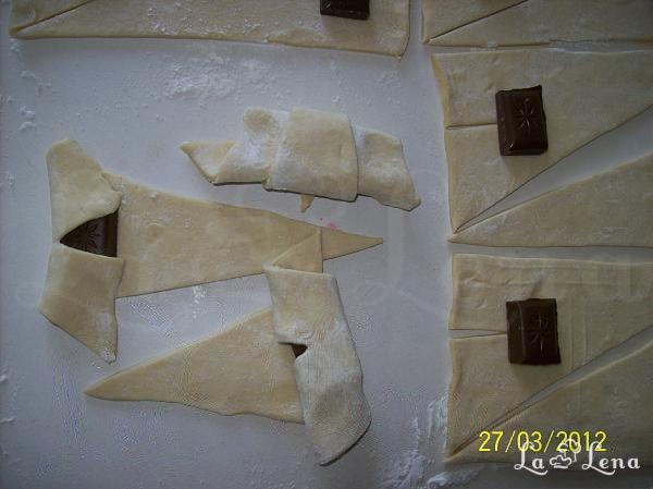 Mini croissante cu ciocolată - Pas 4