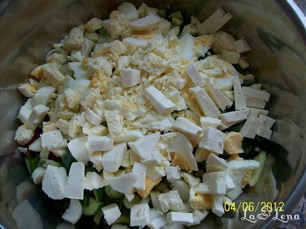 Salată bulgărească - Pas 5