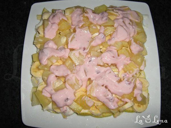 Tort-Salata de fructe - Pas 3