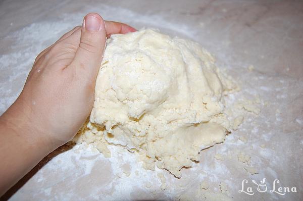 Aluat foietaj de casă - extra-rapid - Pas 16