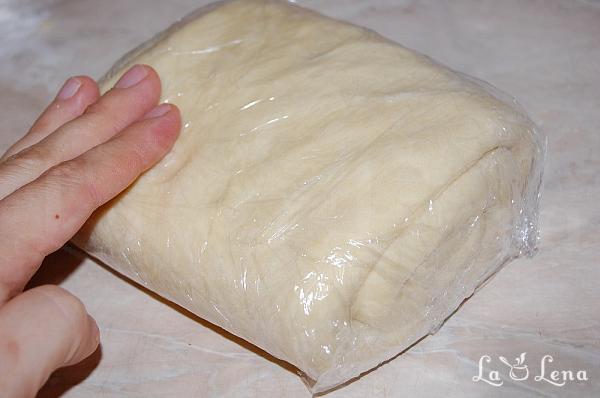 Aluat foietaj de casă - extra-rapid - Pas 23