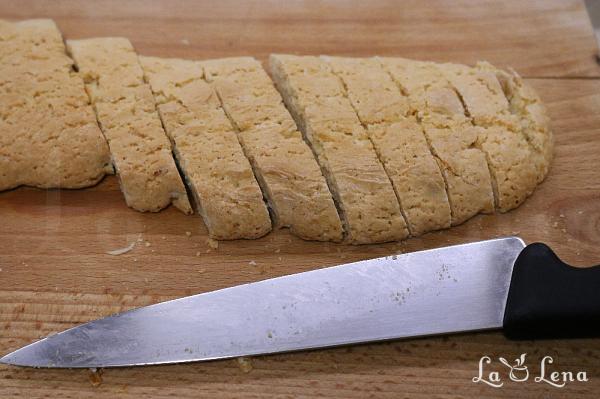 Biscotti italieni cu lămâie - Pas 8