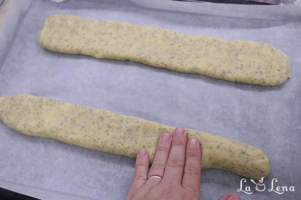 Biscotti italieni cu lăm&acirc;ie și mac - Pas 6