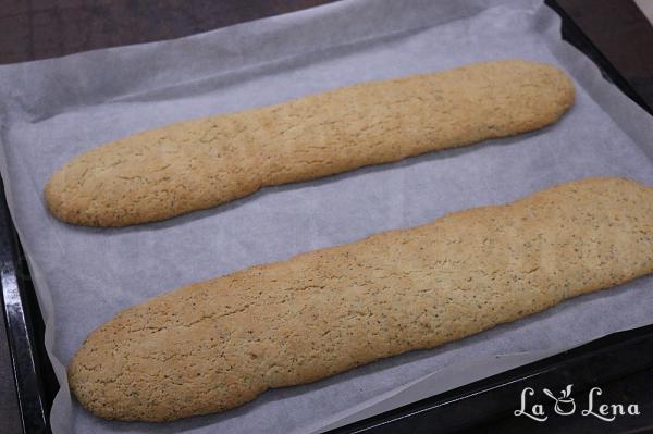Biscotti italieni cu lăm&acirc;ie și mac - Pas 7