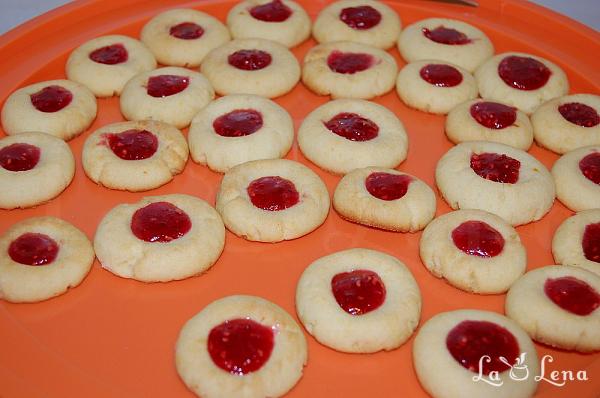Biscuiți "Ochi de Îngeri" - Pas 9