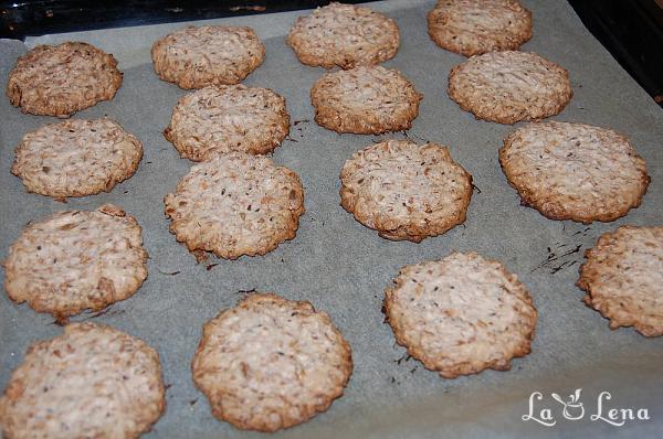 Biscuiți crocanți cu semințe și ovăz - Pas 8