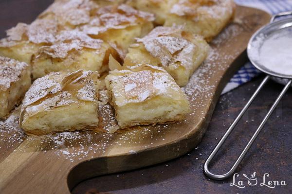 Bougatsa, sau Prăjitură grecească cu lapte și griș - Pas 16