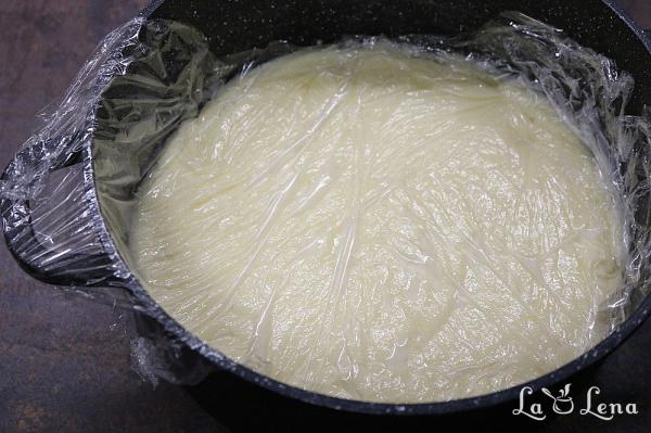 Bougatsa, sau Prăjitură grecească cu lapte și griș - Pas 7