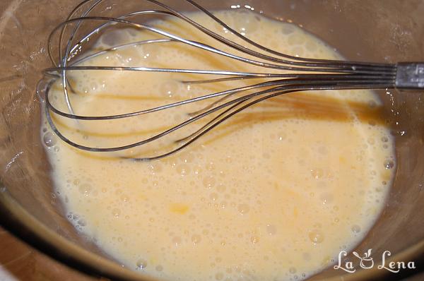 Budincă rapidă de brânză (din 3 ingrediente!) - Pas 1