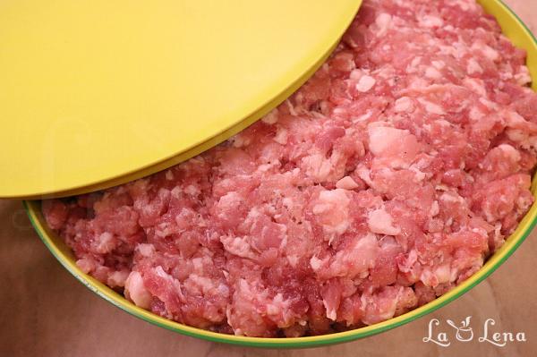 Cârnați de casă în stil italian - Salsiccia - Pas 6