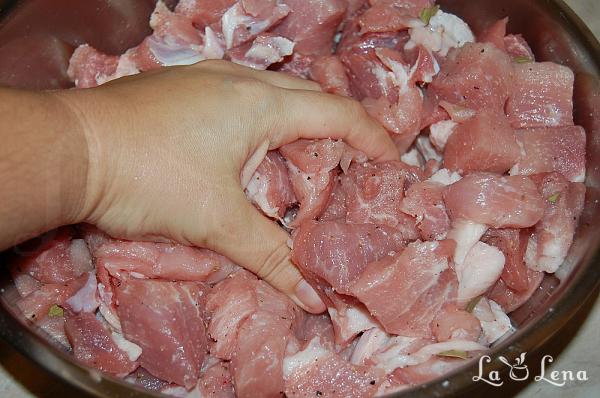 Carne în suc propriu, la borcan - Pas 4