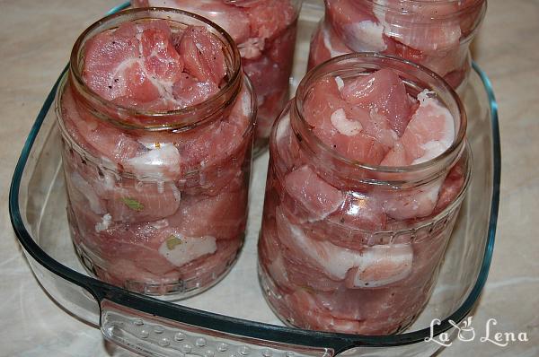 Carne în suc propriu, la borcan - Pas 5
