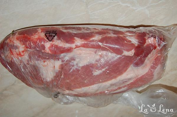 Ceafă de porc la grătar - Pas 1