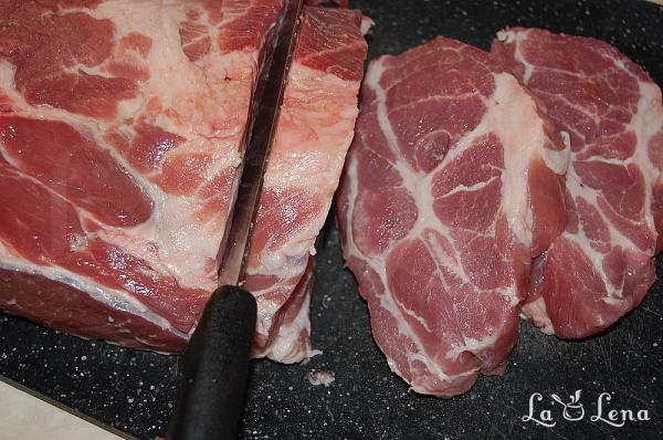 Ceafă de porc la grătar - Pas 3