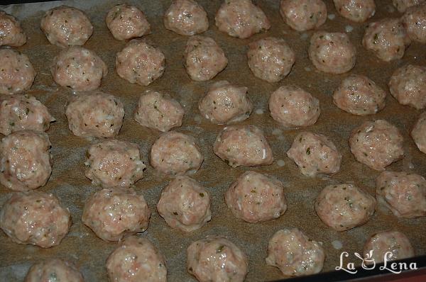 Chifteluțe marinate în sos dulce-acrișor - Pas 3
