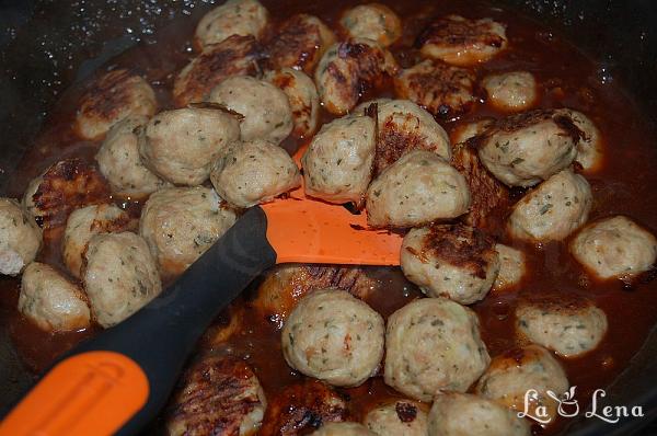 Chifteluțe marinate în sos dulce-acrișor - Pas 8