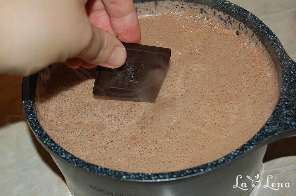 Ciocolata calda de casa, densa si cremoasa - Pas 6