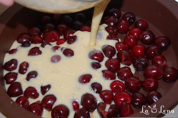Clafoutis cu cireșe - Pas 3