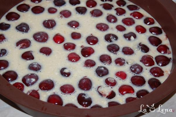 Clafoutis cu cirese - Pas 4