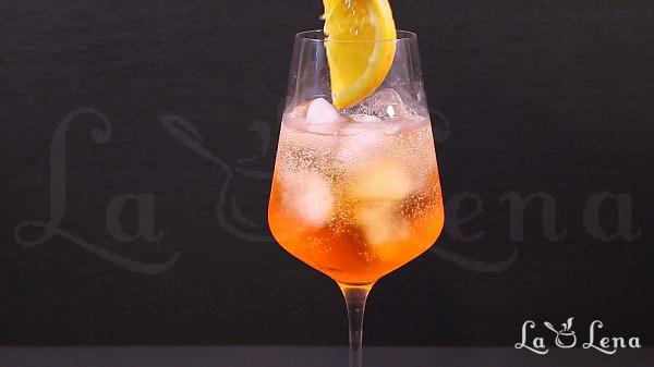 Cocktail "Aperol Spritz" - Pas 6