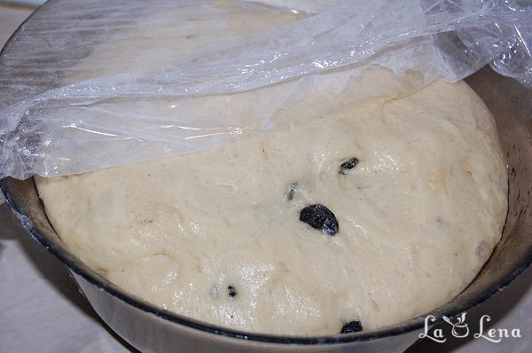 Cozonac Italian (Panettone) - Pas 10