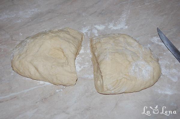 Cozonac de post cu Halva și Rahat - Pas 10
