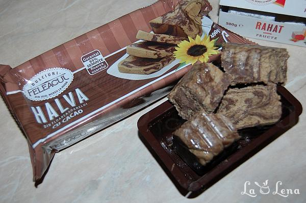 Cozonac de post cu Halva și Rahat - Pas 12