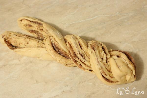 Cozonaci Babka cu dovleac, nuci și scorțișoară - Pas 12