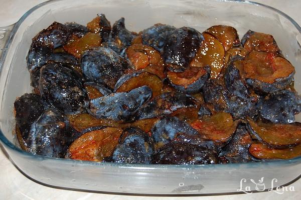 Crumble cu prune - Pas 2