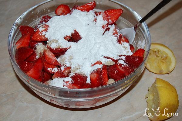 Crumble de Căpșuni - Pas 2